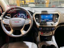 GMC Acadia